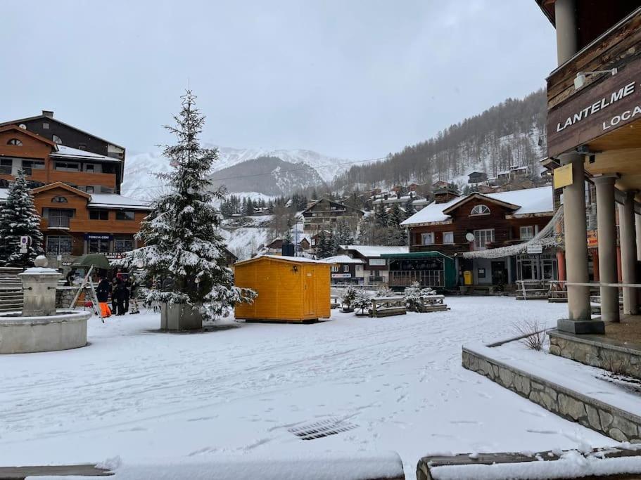 Allos, Logement Pieds Des Pistes, A 10 Minutes De La Base De Loisirs エクステリア 写真